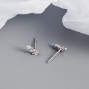 Khuyên tai - Bông tai thẳng cánh hoa đính đá mã KT-3327