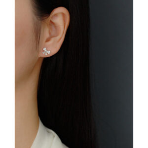 Khuyên tai - Bông tai thẳng hình chiếc nơ đính đá mã KT-3320