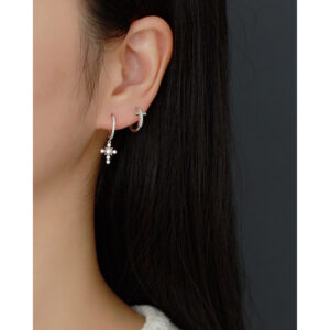 Khuyên tai - Bông tai vòng thánh giá đính đá mã KT-3325 1